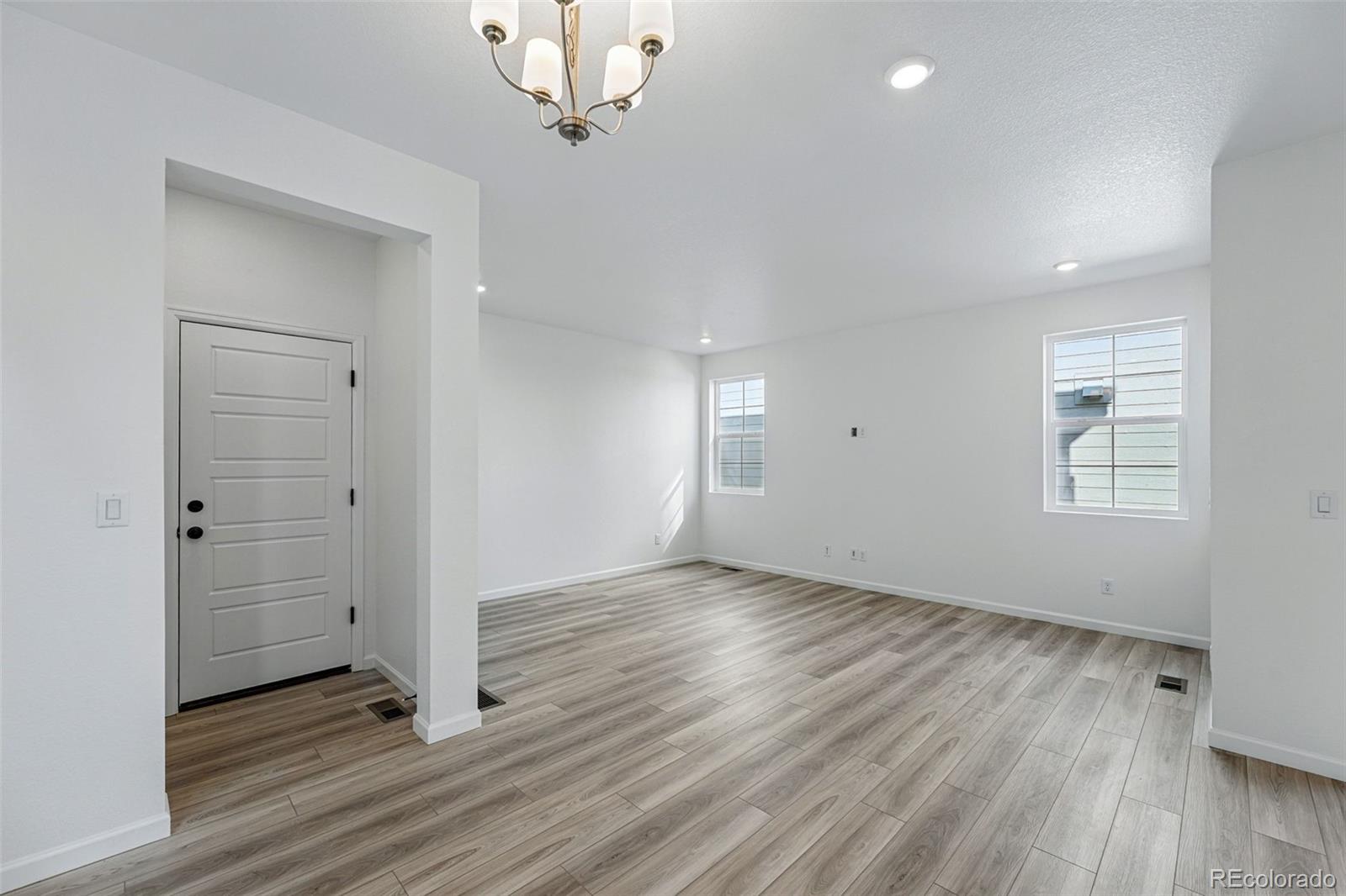 MLS Image #12 for 3334 n catawba way,aurora, Colorado