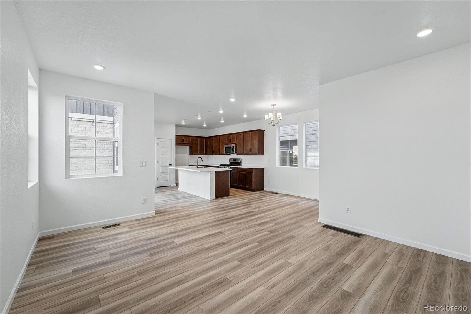 MLS Image #14 for 3334 n catawba way,aurora, Colorado