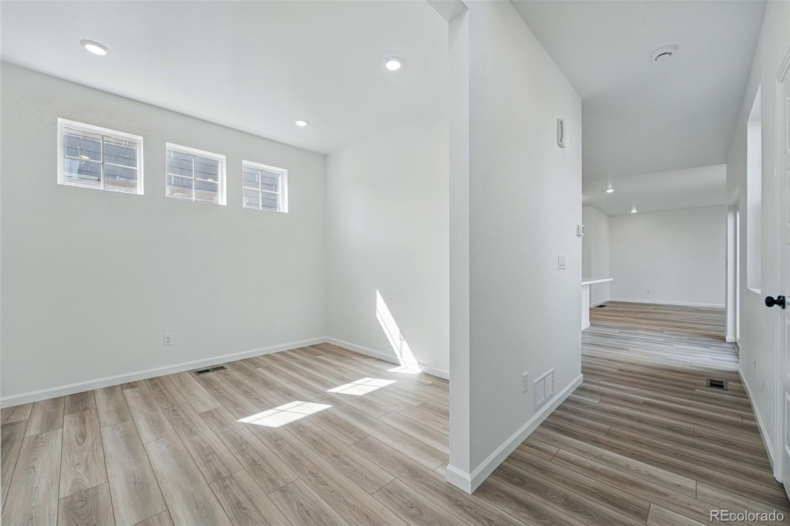 MLS Image #4 for 3334 n catawba way,aurora, Colorado