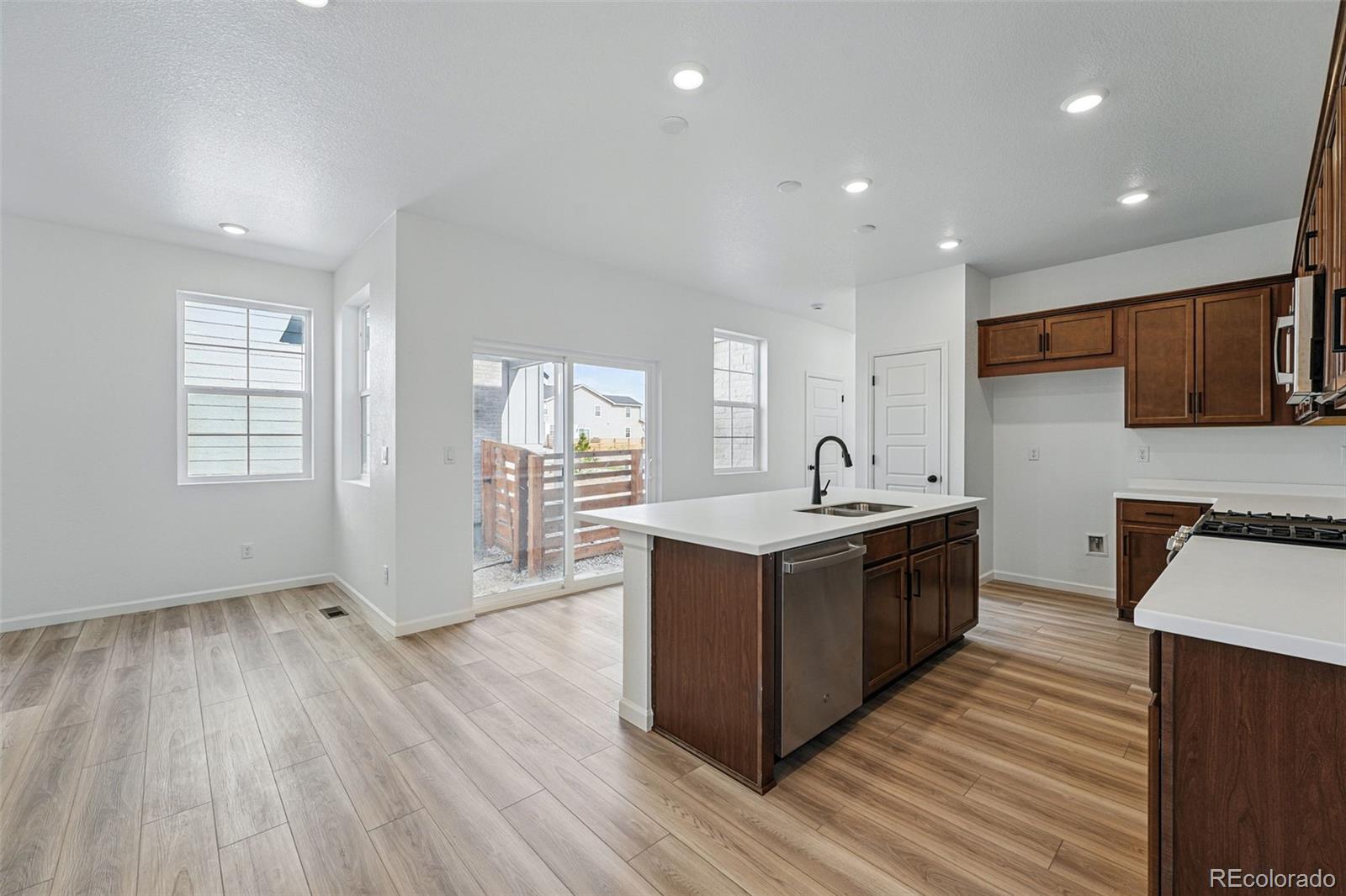 MLS Image #8 for 3334 n catawba way,aurora, Colorado