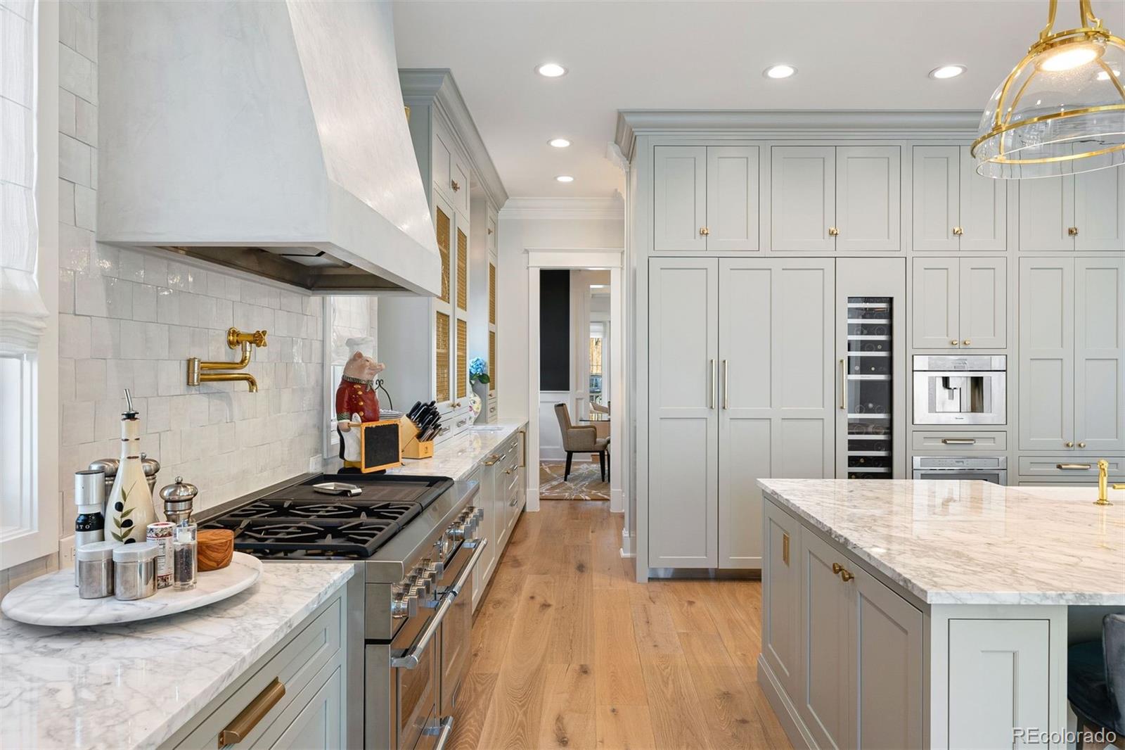 MLS Image #23 for 2475 s adams street,denver, Colorado