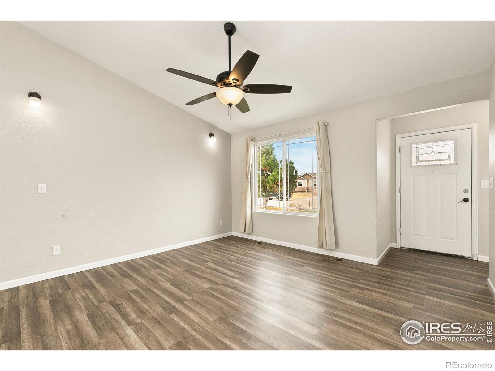 MLS Image #6 for 3773  mount flora street,wellington, Colorado