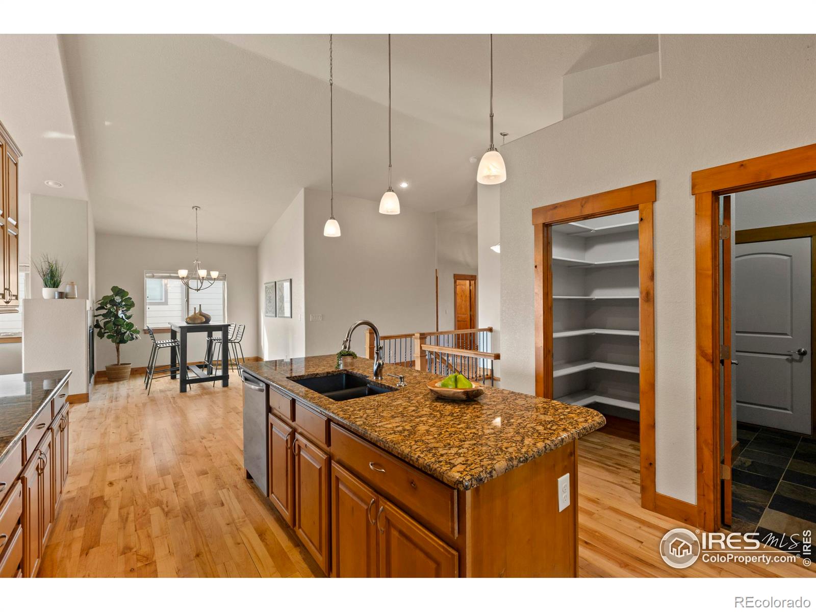 MLS Image #8 for 1319  crabapple drive,loveland, Colorado