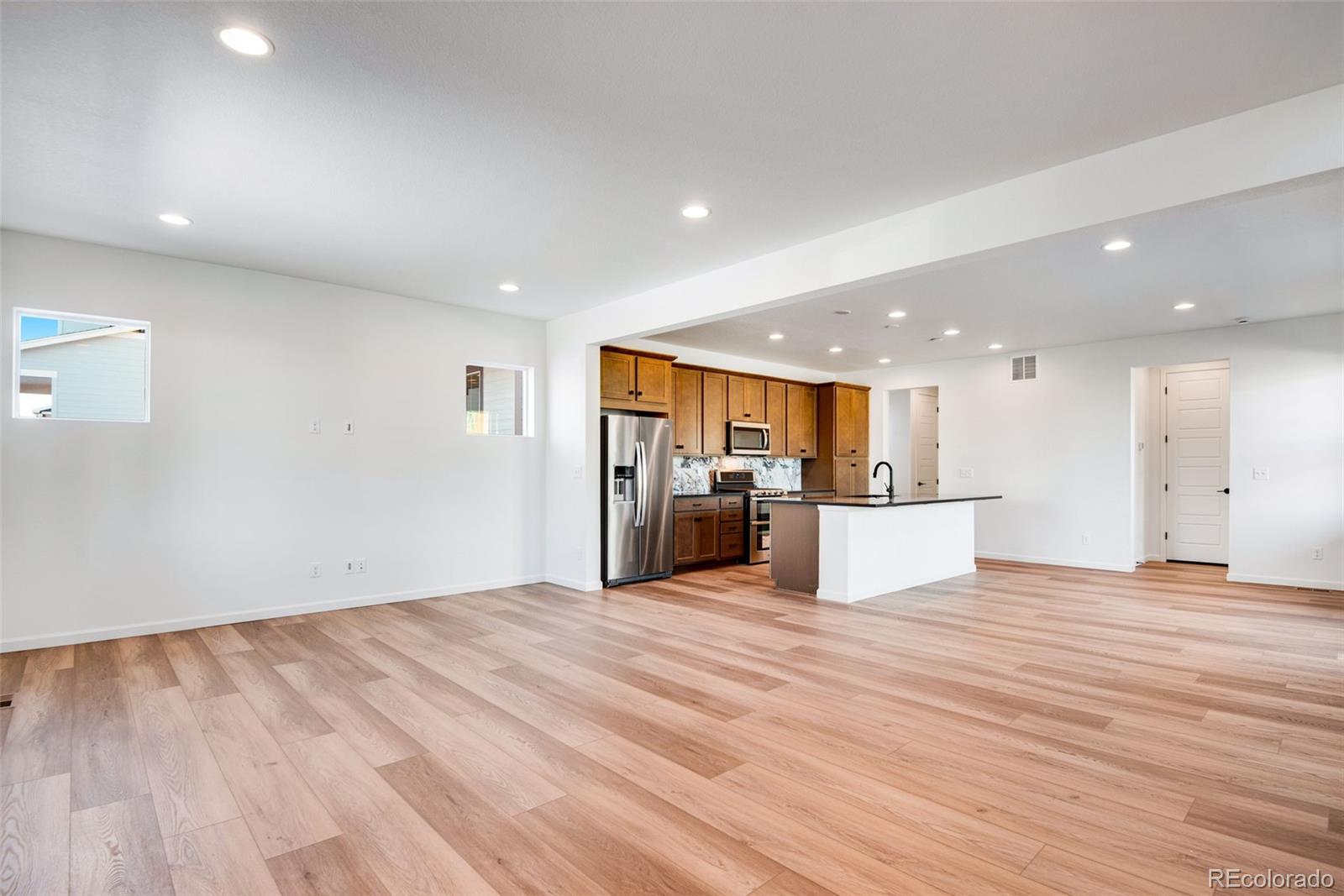 MLS Image #12 for 17822 e 107th place,commerce city, Colorado