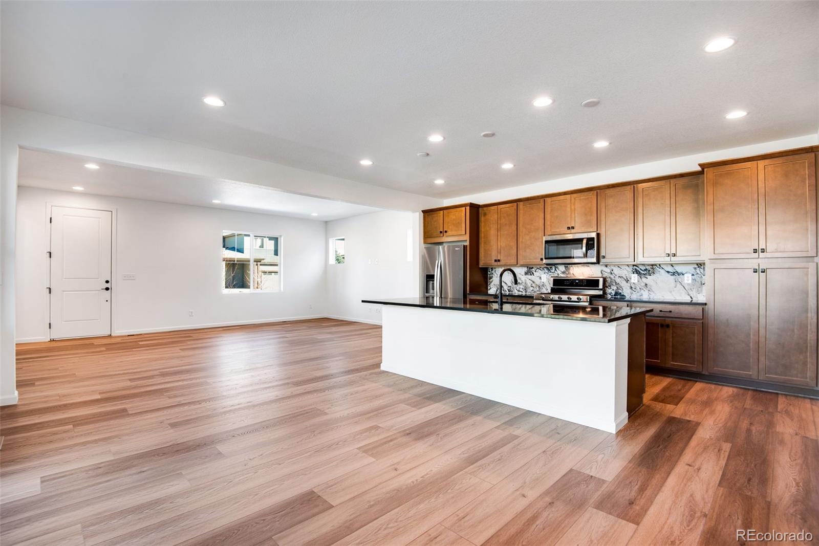 MLS Image #14 for 17822 e 107th place,commerce city, Colorado