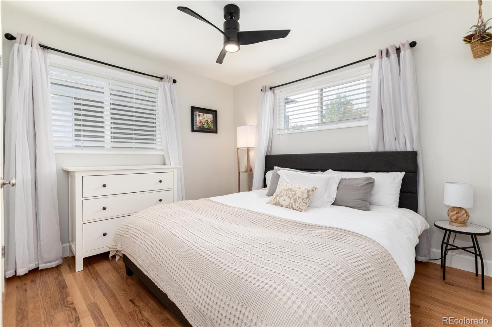 MLS Image #17 for 4520 s delaware street,englewood, Colorado
