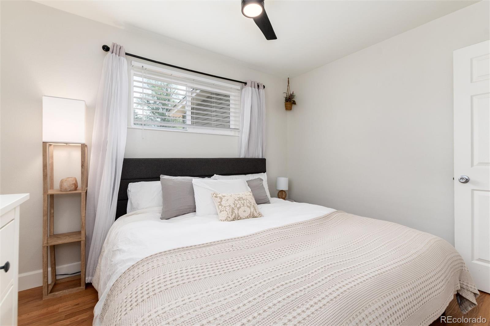 MLS Image #18 for 4520 s delaware street,englewood, Colorado