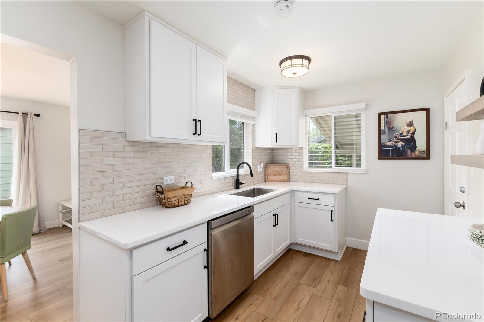 MLS Image #8 for 4520 s delaware street,englewood, Colorado