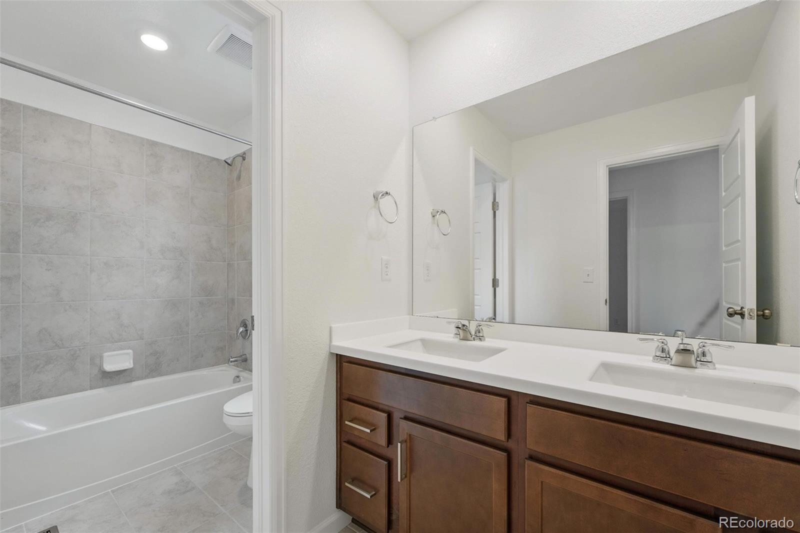 MLS Image #14 for 3294 n catawba way,aurora, Colorado