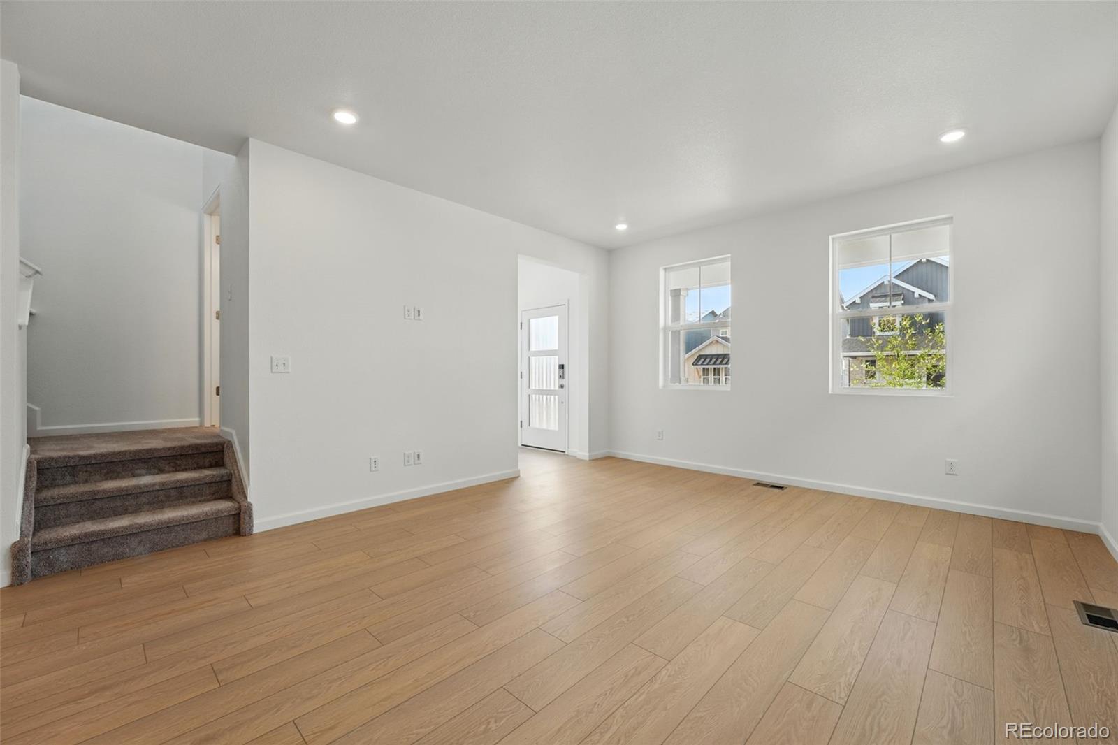 MLS Image #2 for 3294 n catawba way,aurora, Colorado