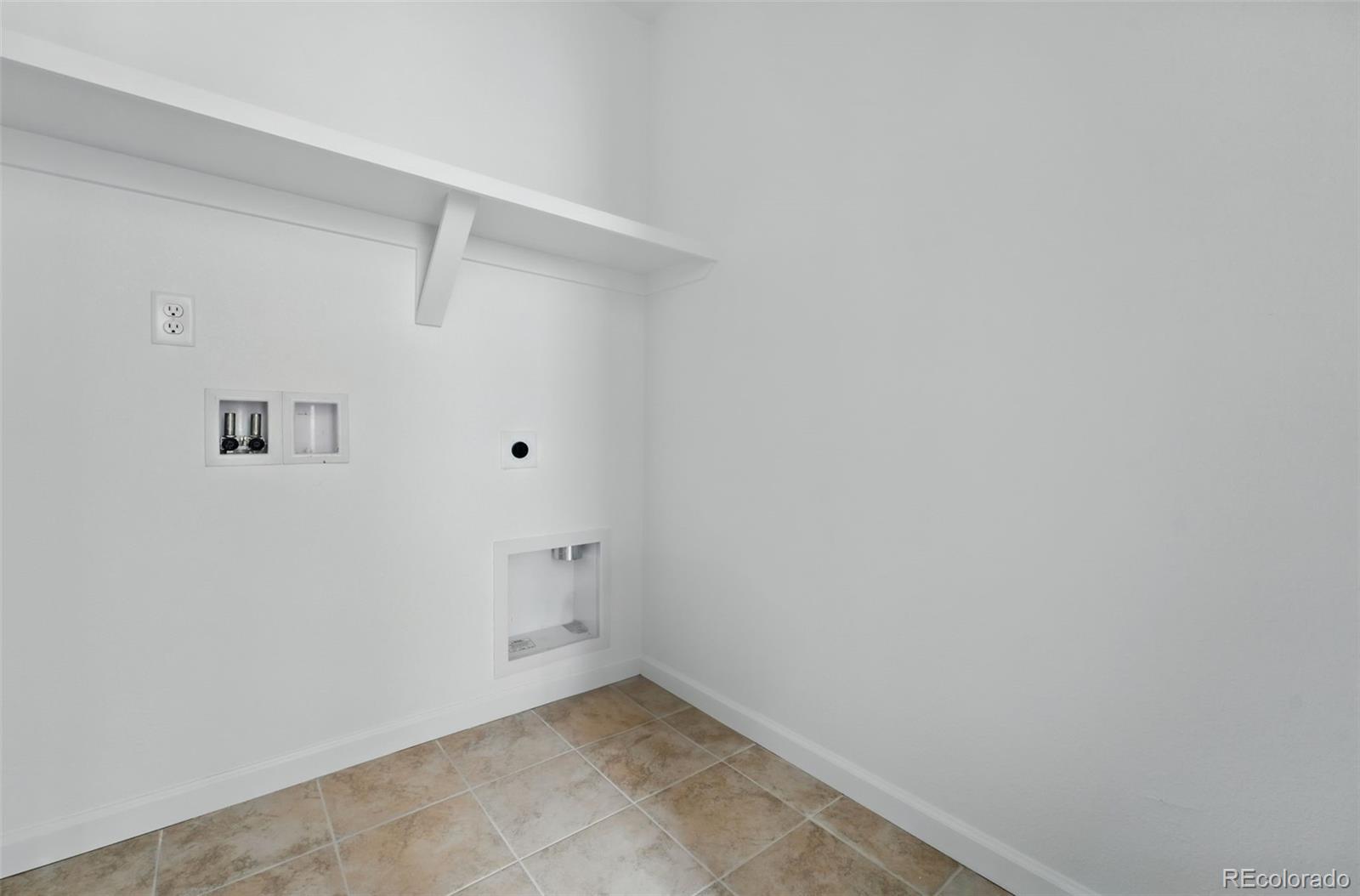 MLS Image #21 for 3294 n catawba way,aurora, Colorado