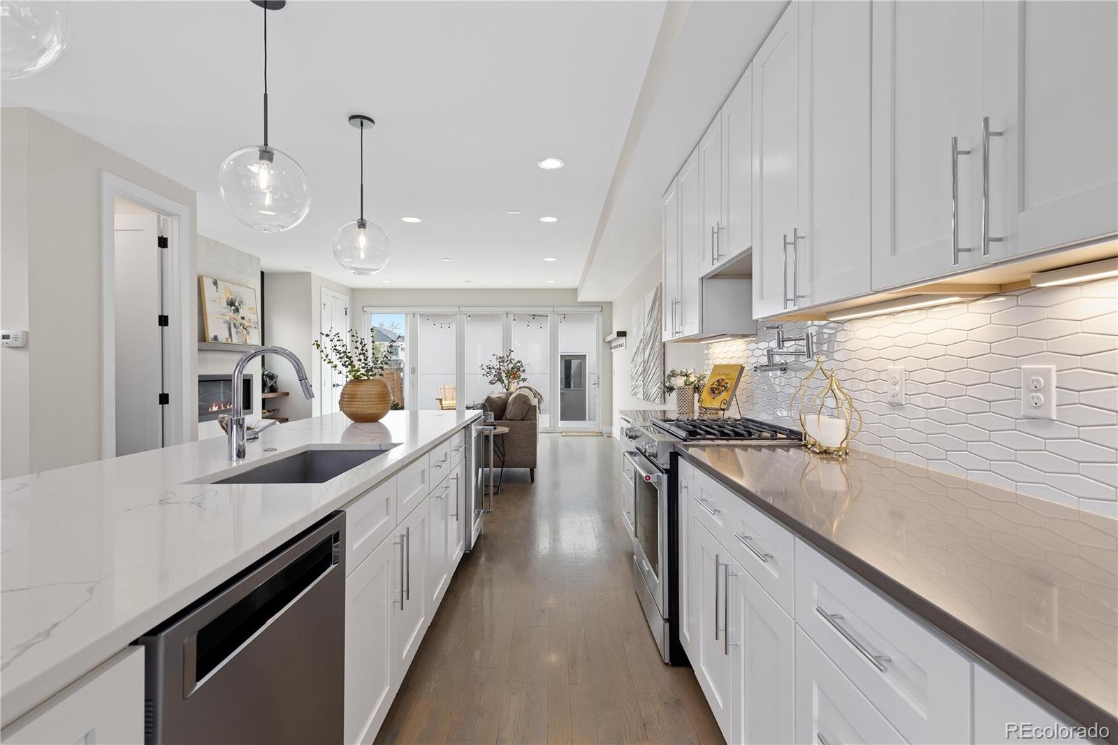 MLS Image #7 for 3000 s elati street,englewood, Colorado