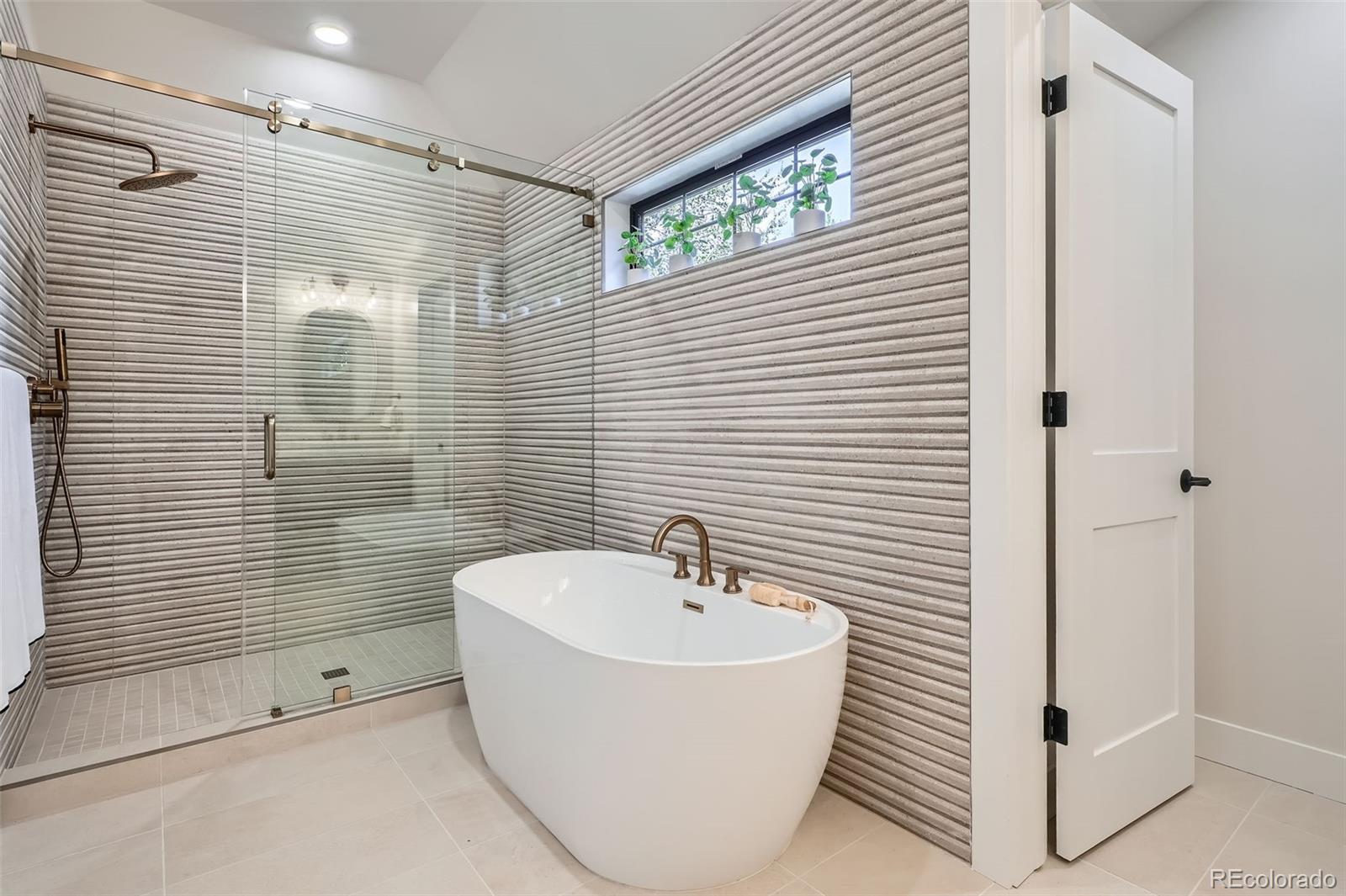 MLS Image #14 for 3649 w 21st avenue,denver, Colorado
