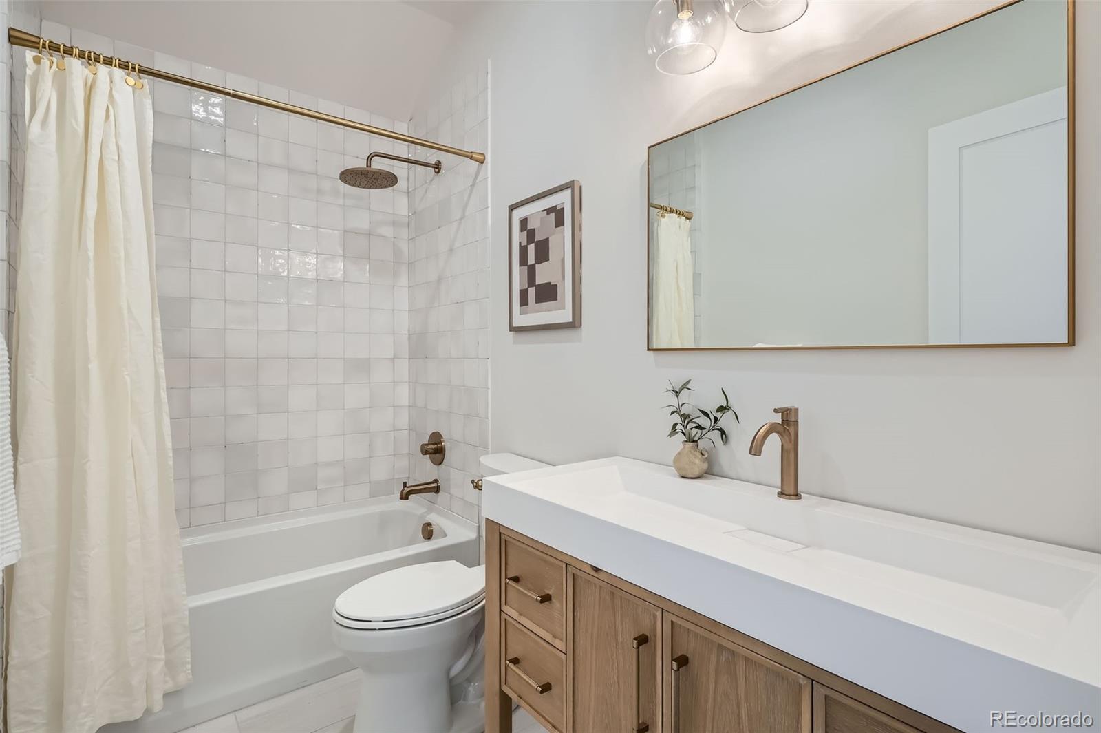 MLS Image #18 for 3649 w 21st avenue,denver, Colorado