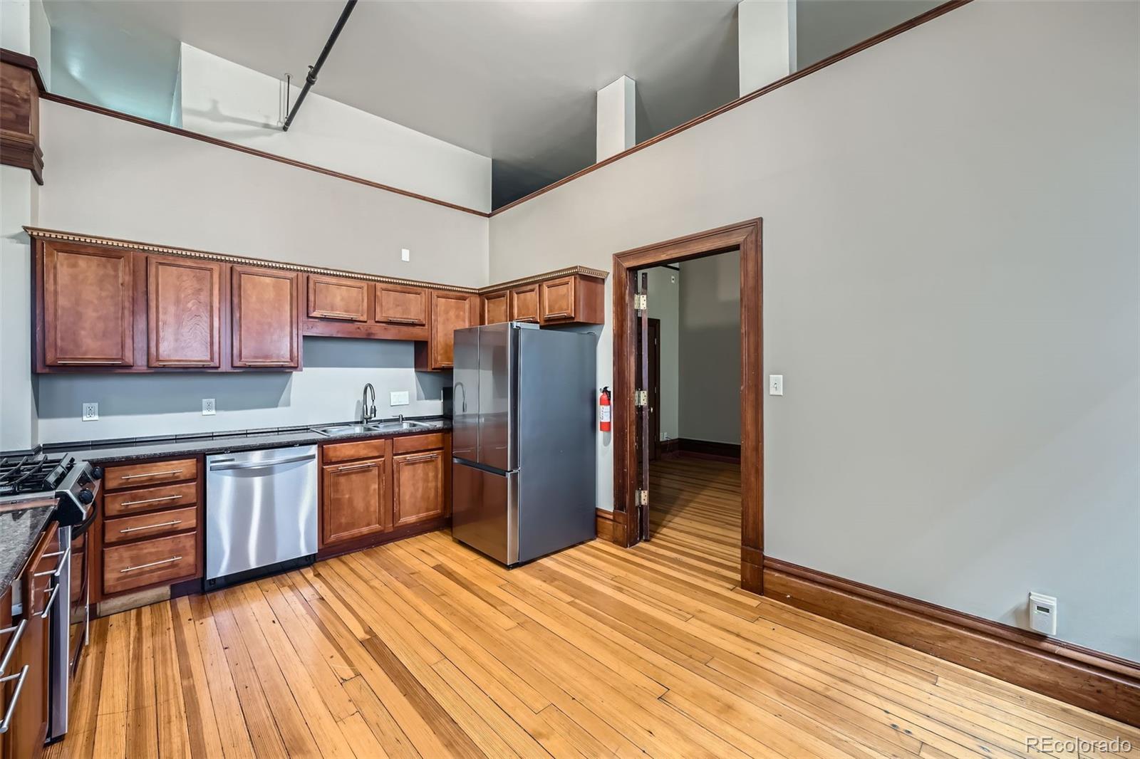 MLS Image #10 for 211 w 2nd street,pueblo, Colorado