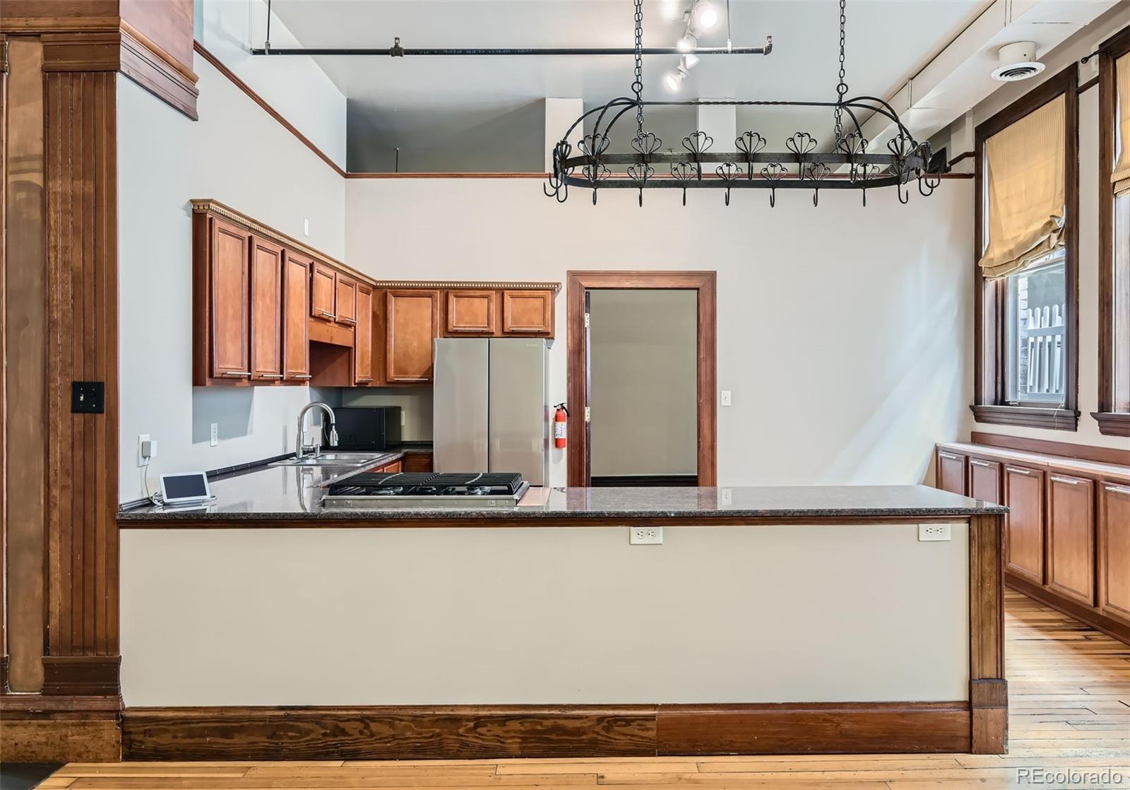 MLS Image #12 for 211 w 2nd street,pueblo, Colorado