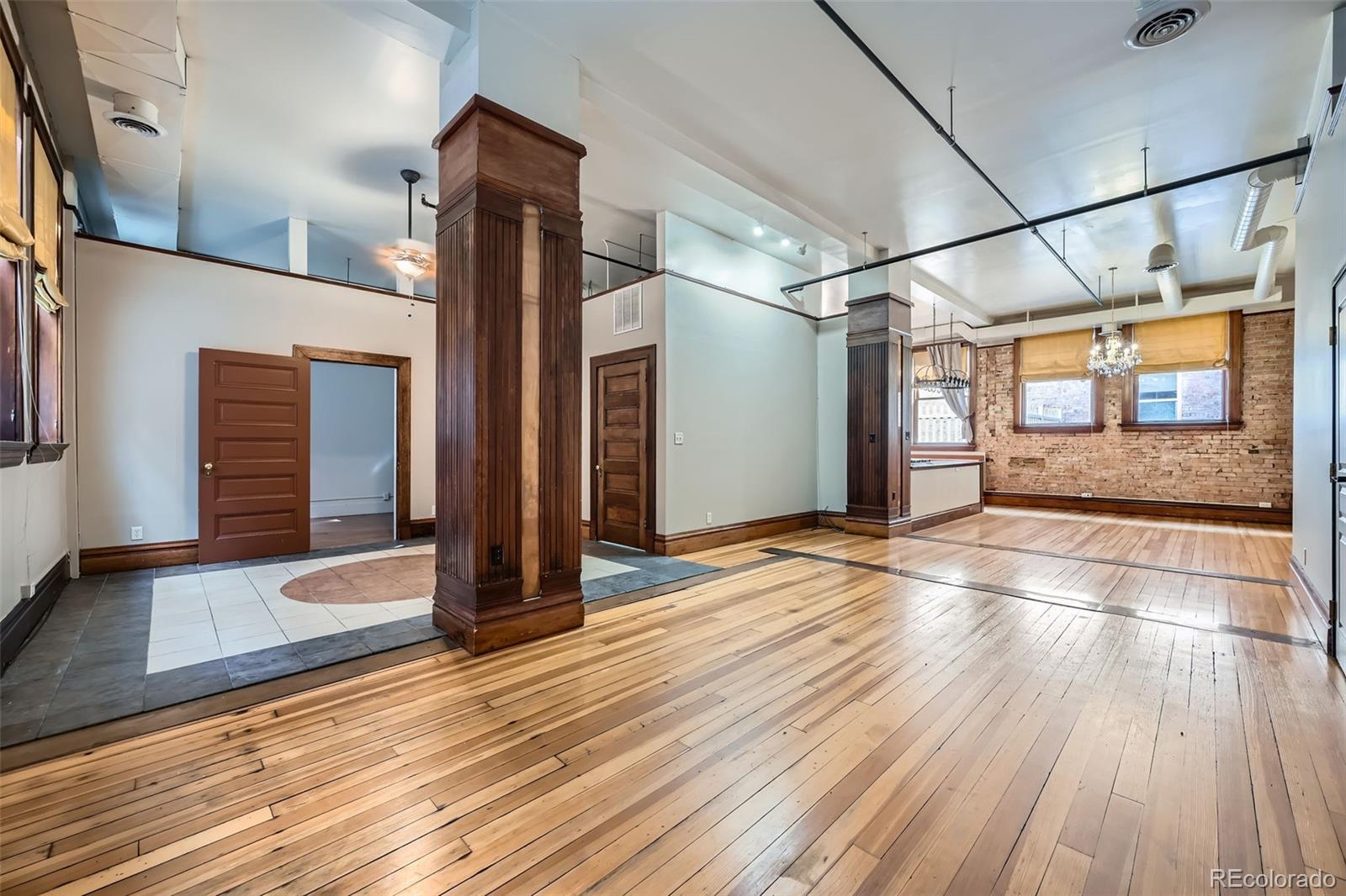 MLS Image #5 for 211 w 2nd street,pueblo, Colorado