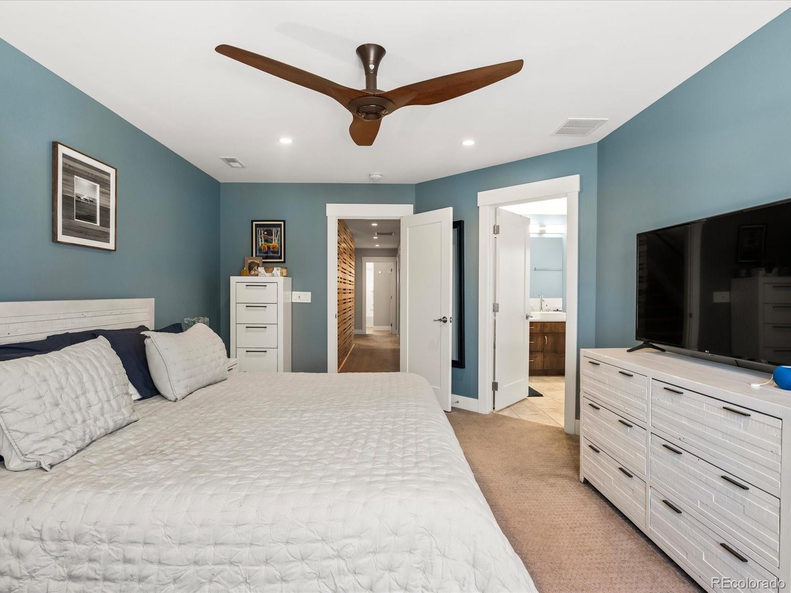 MLS Image #15 for 4571  stuart street,denver, Colorado