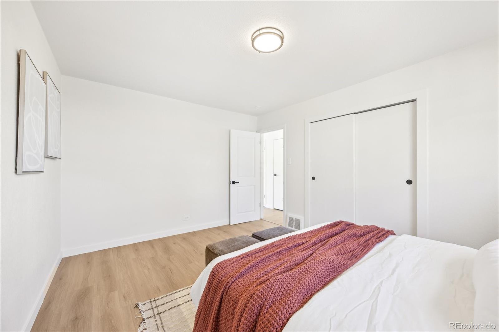 MLS Image #14 for 2295 s sherman street,denver, Colorado