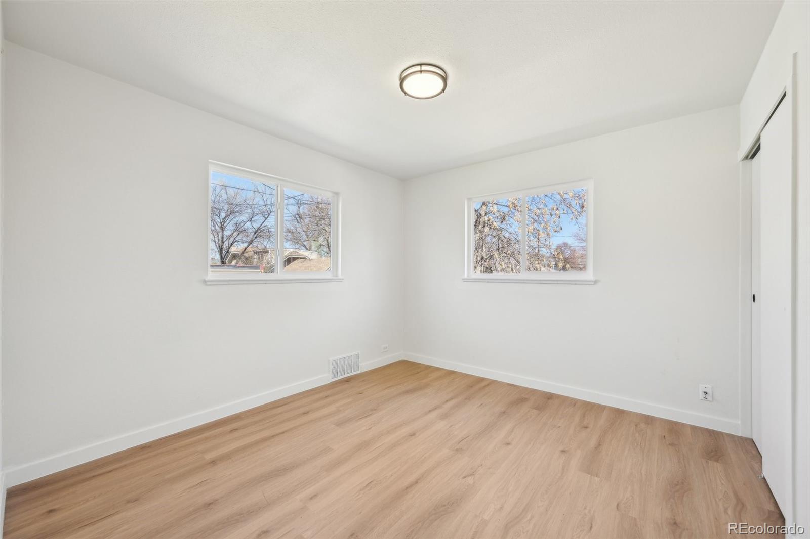 MLS Image #15 for 2295 s sherman street,denver, Colorado