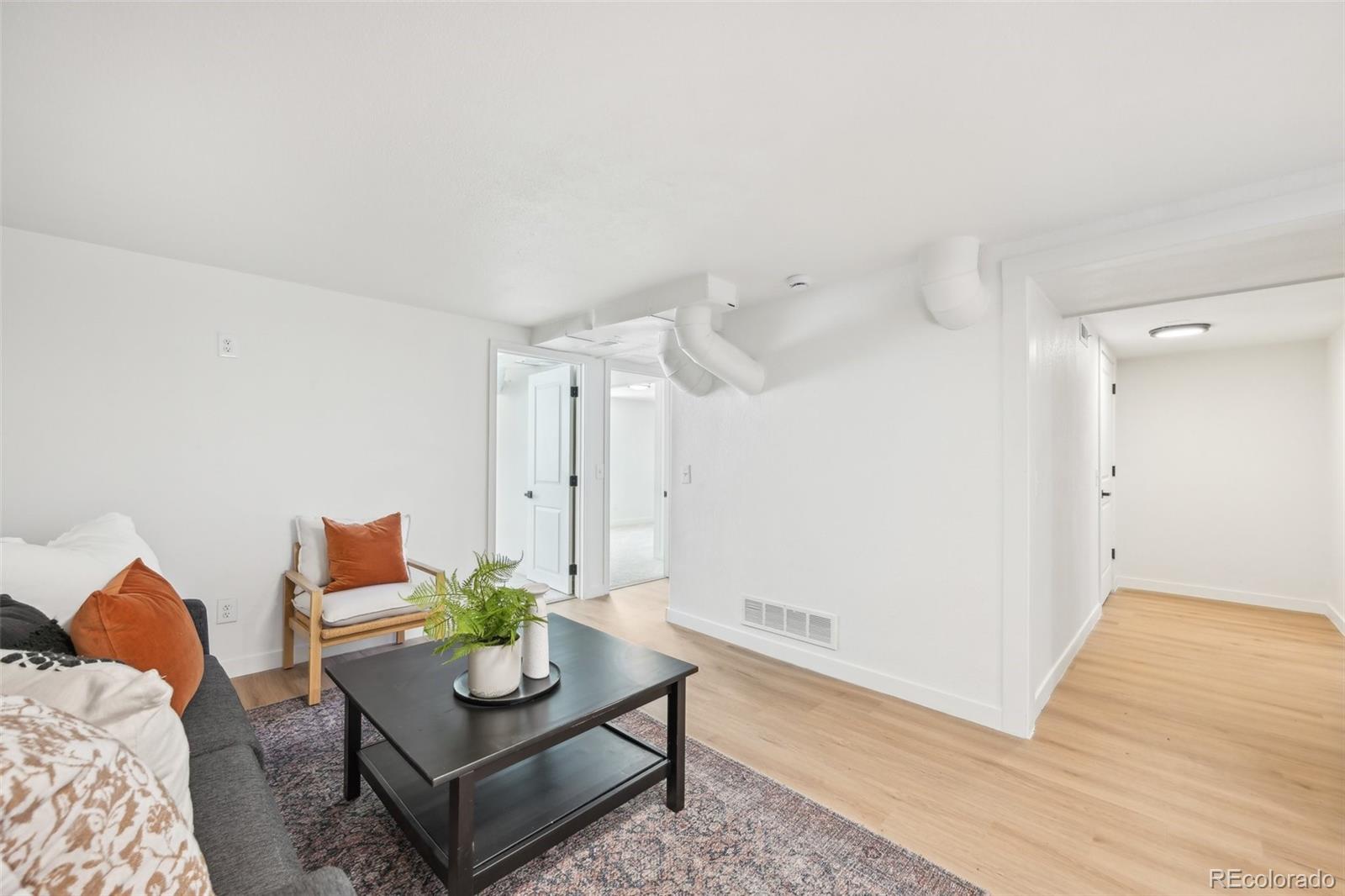 MLS Image #24 for 2295 s sherman street,denver, Colorado