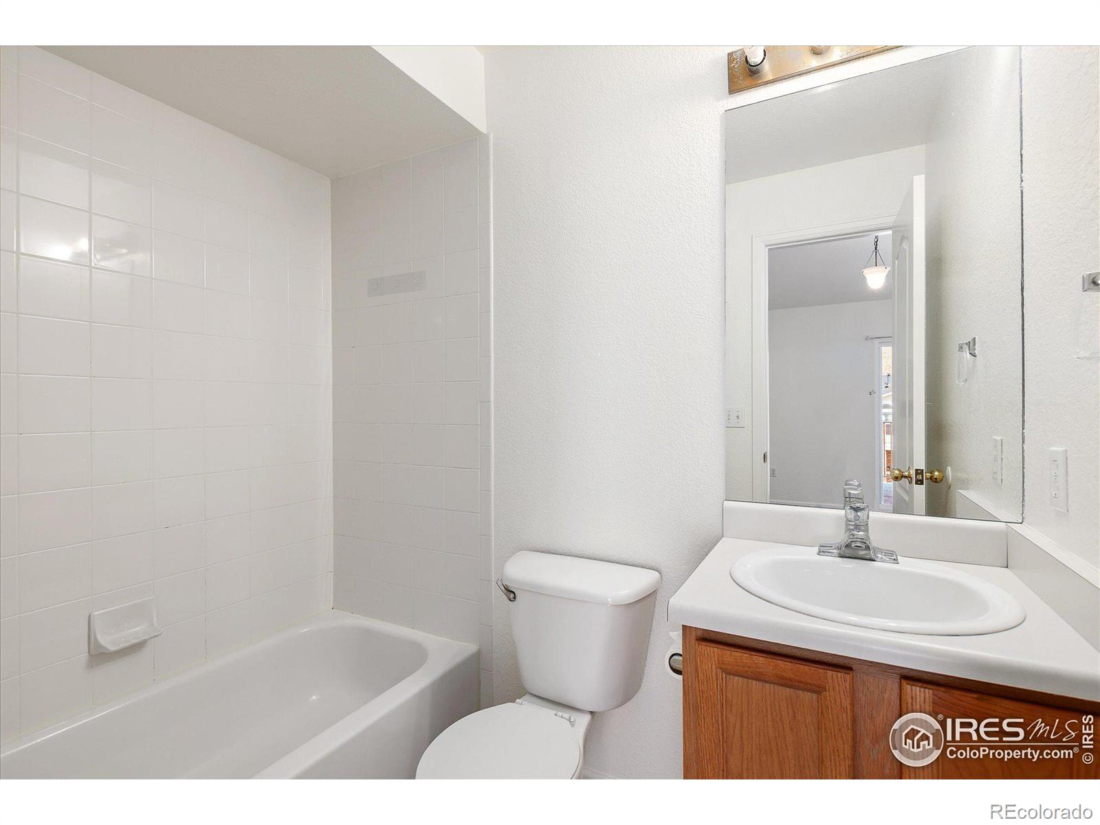 MLS Image #20 for 1646 s deframe street,lakewood, Colorado