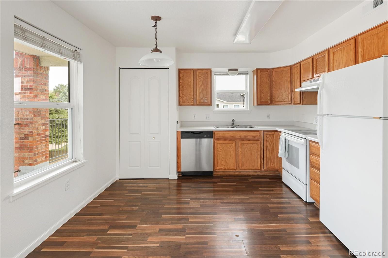MLS Image #11 for 1646 s deframe street,lakewood, Colorado
