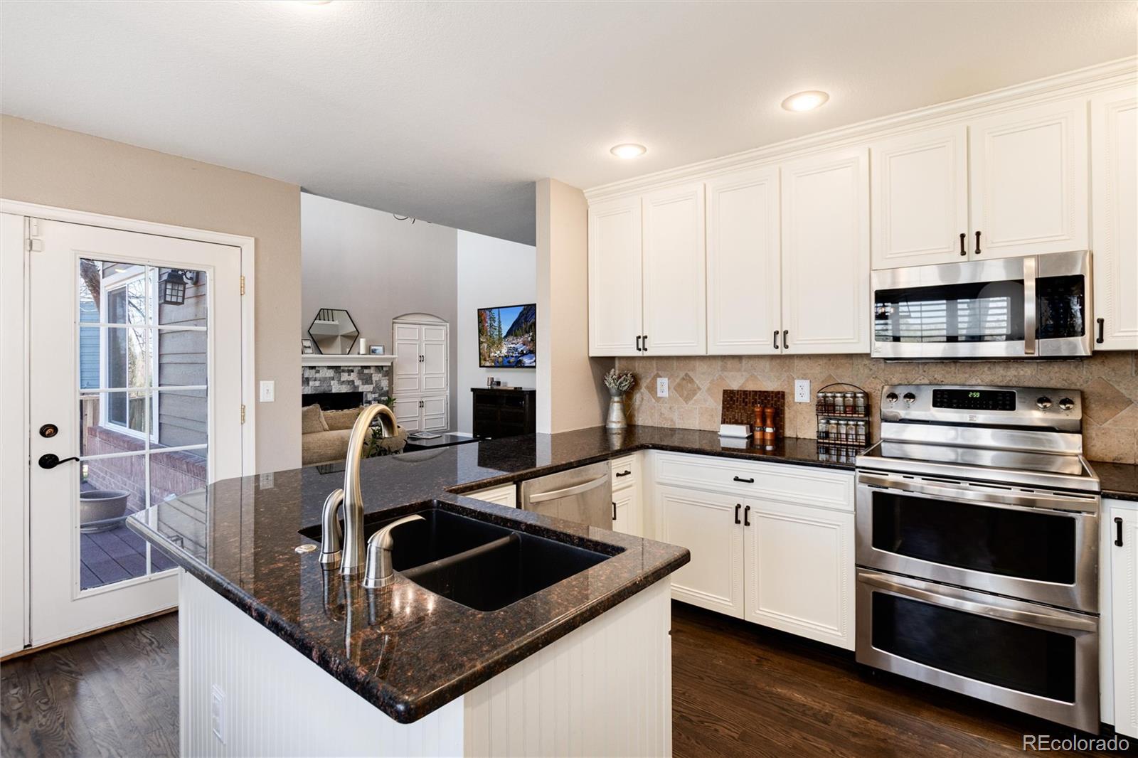 MLS Image #10 for 10028  chelmsford terrace,parker, Colorado