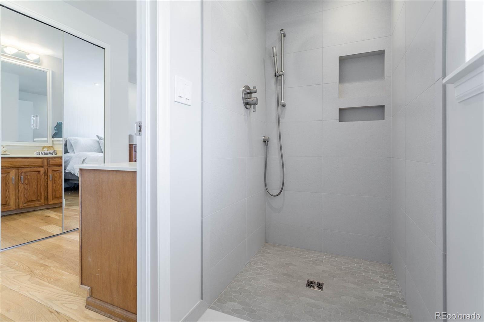 MLS Image #19 for 7725 s clermont court,centennial, Colorado