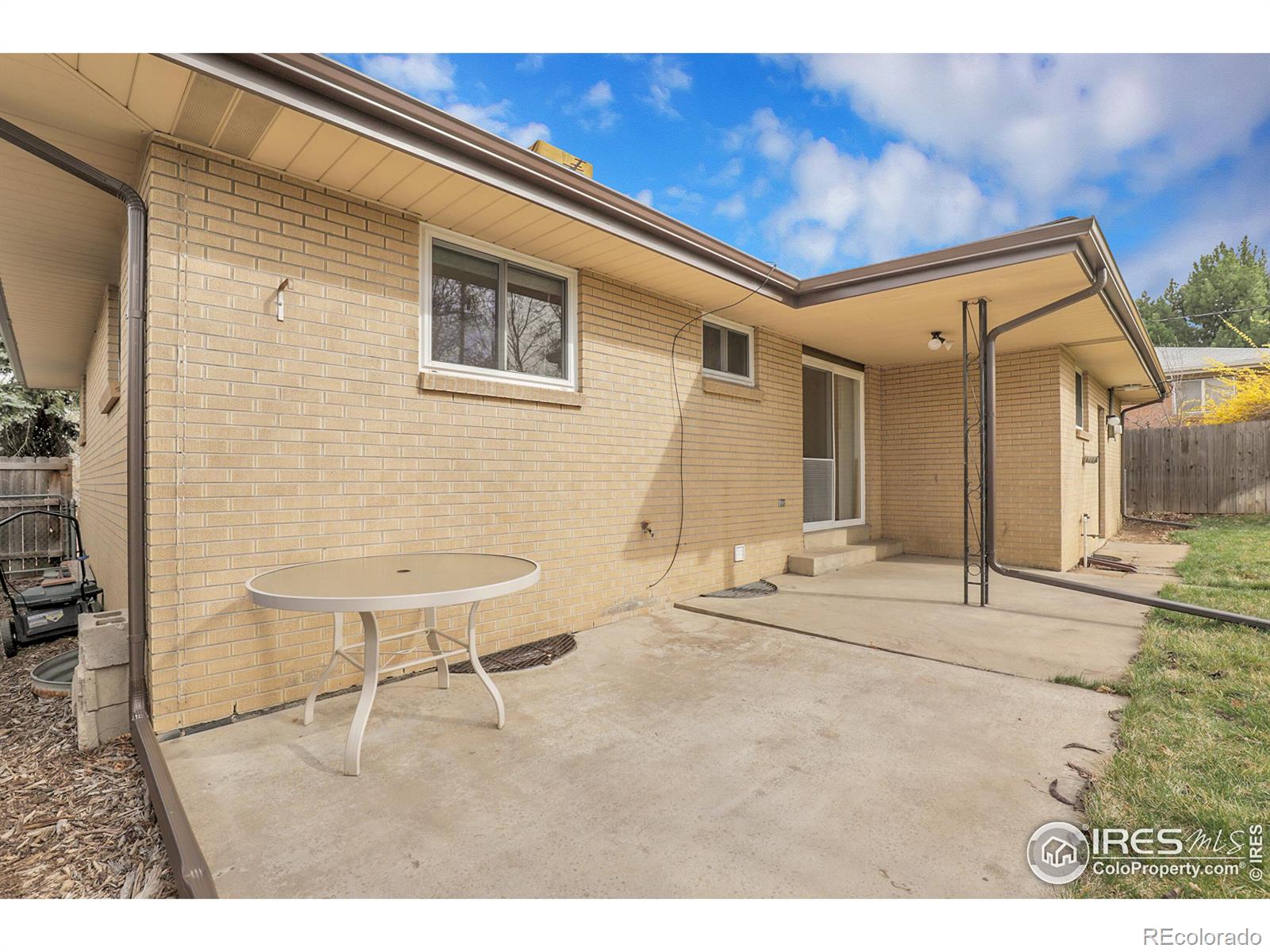 MLS Image #18 for 615 s shoshone street,denver, Colorado