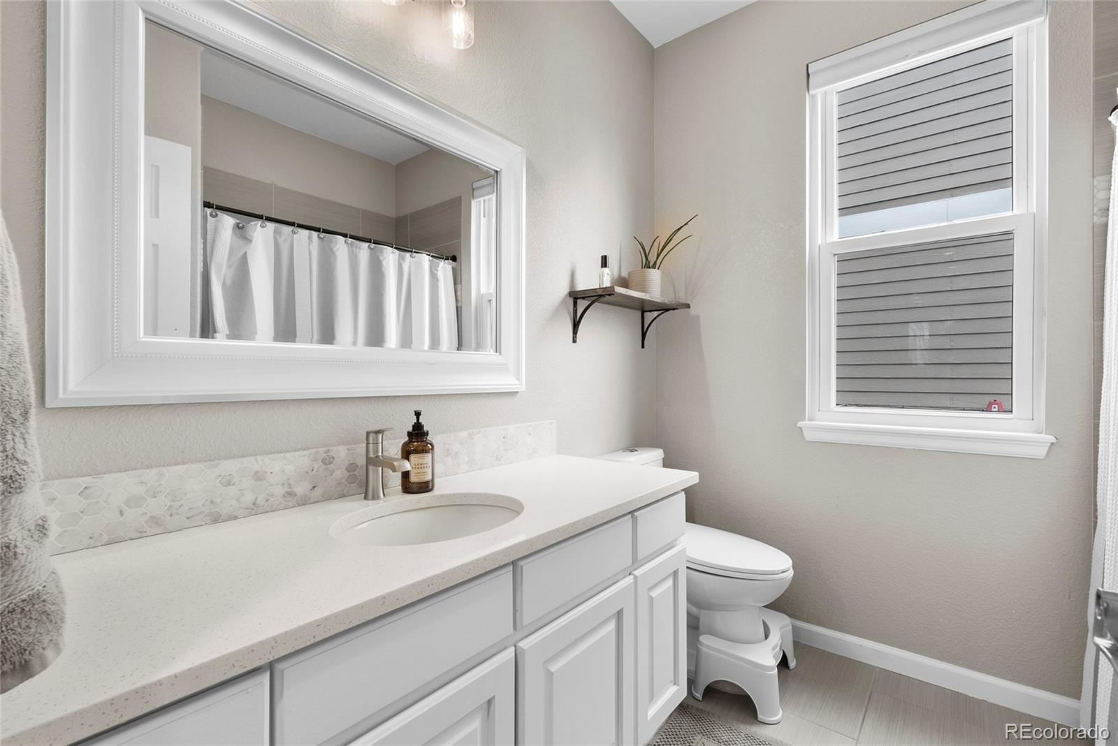 MLS Image #16 for 6041 s salida court,aurora, Colorado