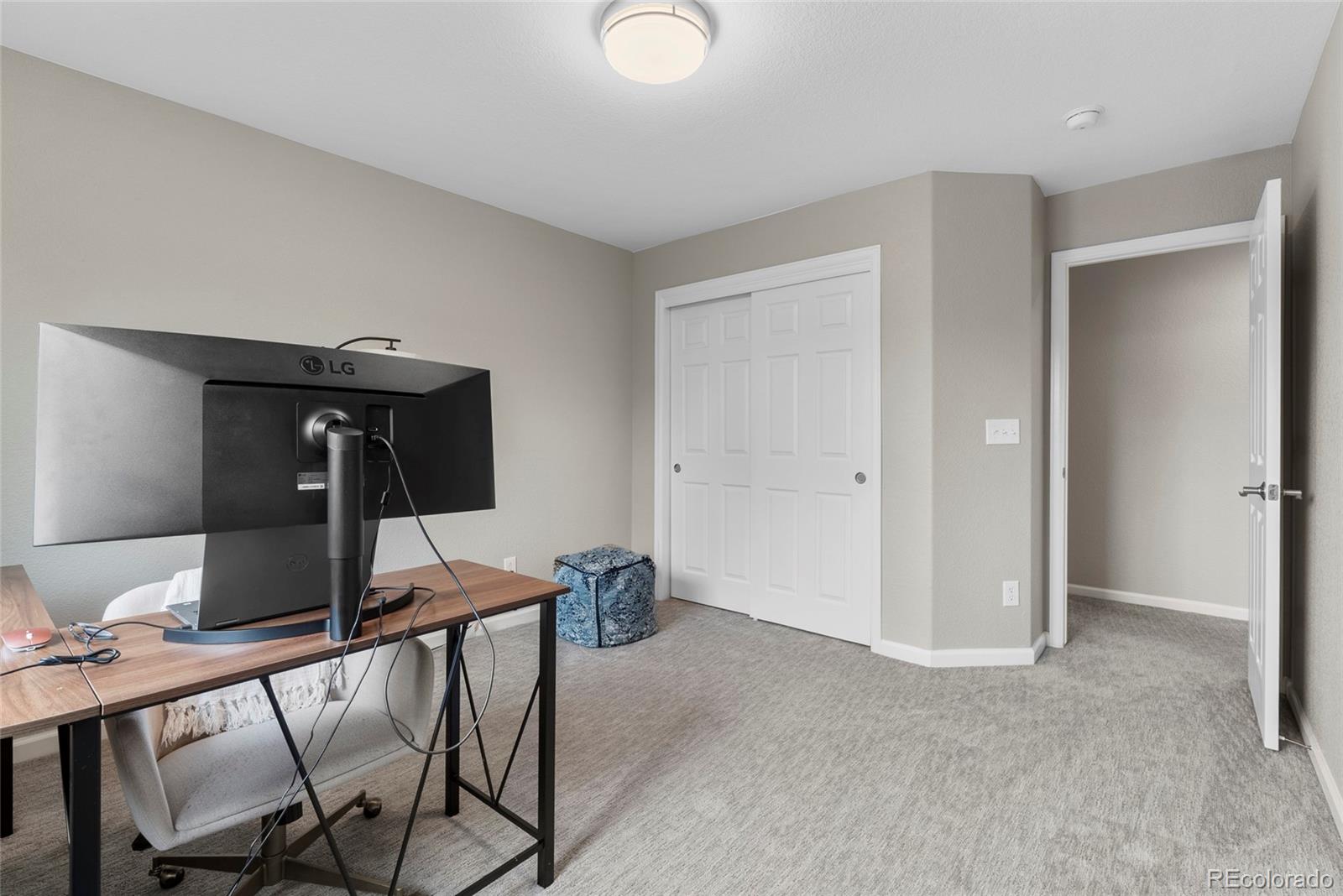 MLS Image #38 for 6041 s salida court,aurora, Colorado