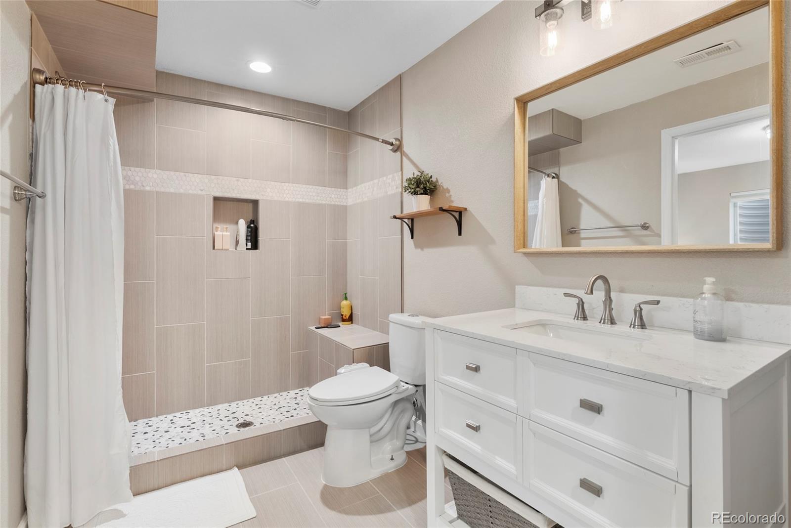 MLS Image #46 for 6041 s salida court,aurora, Colorado