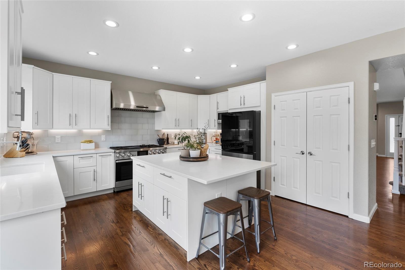 MLS Image #5 for 6041 s salida court,aurora, Colorado