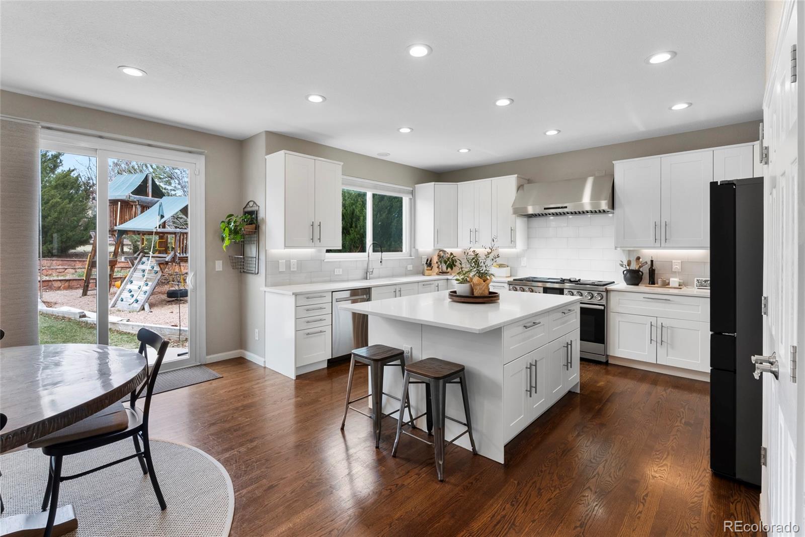 MLS Image #8 for 6041 s salida court,aurora, Colorado