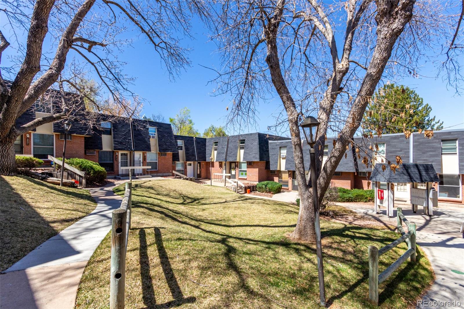 MLS Image #19 for 5833 s pearl street,centennial, Colorado