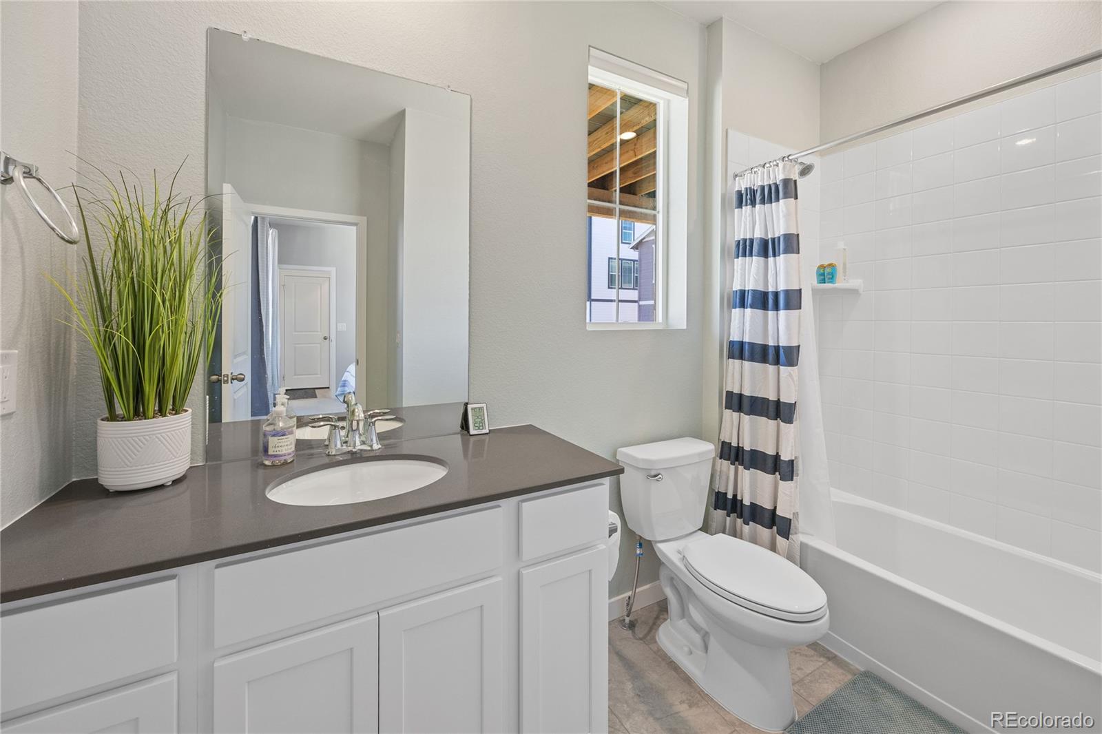 MLS Image #25 for 1917 s fultondale way,aurora, Colorado