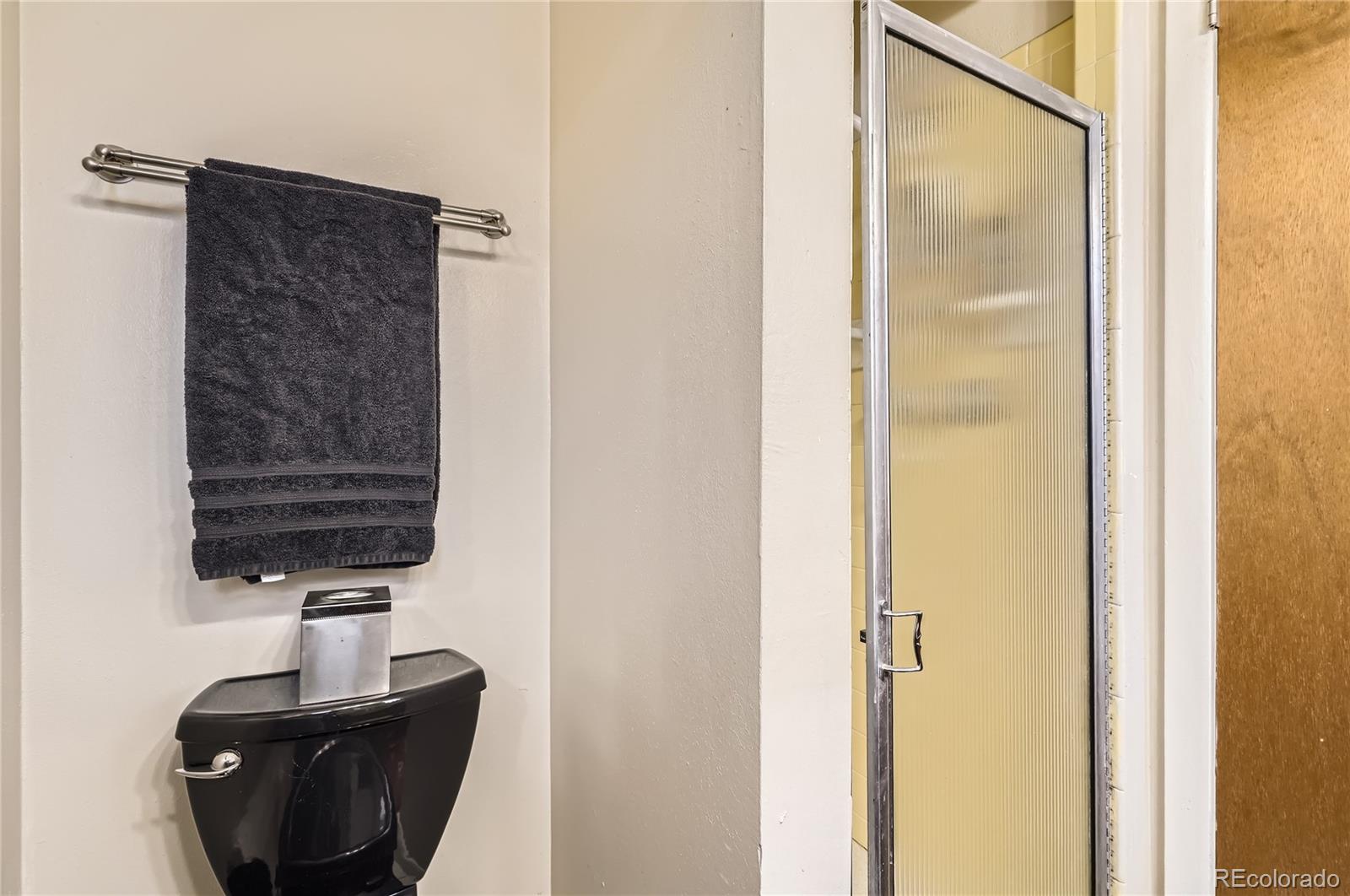 MLS Image #11 for 10150 w 25th avenue,lakewood, Colorado
