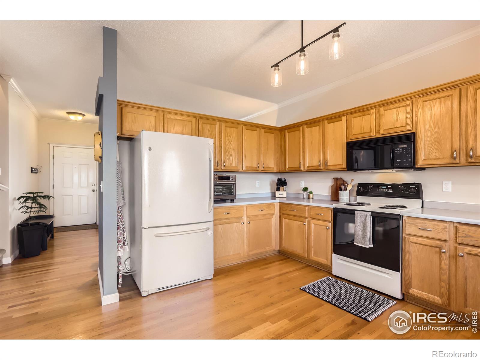 MLS Image #10 for 3469  larkspur drive,longmont, Colorado