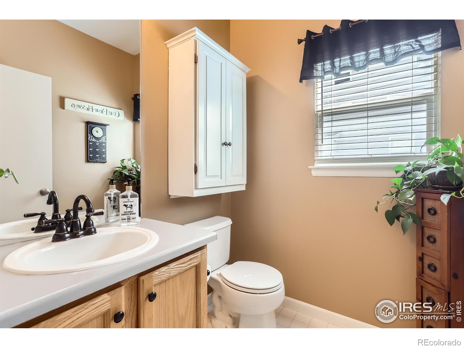 MLS Image #13 for 3469  larkspur drive,longmont, Colorado