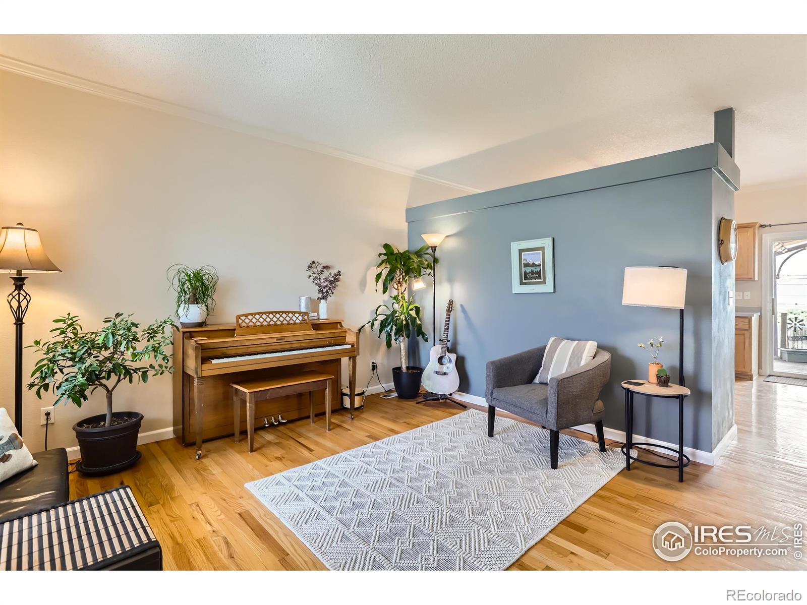 MLS Image #6 for 3469  larkspur drive,longmont, Colorado