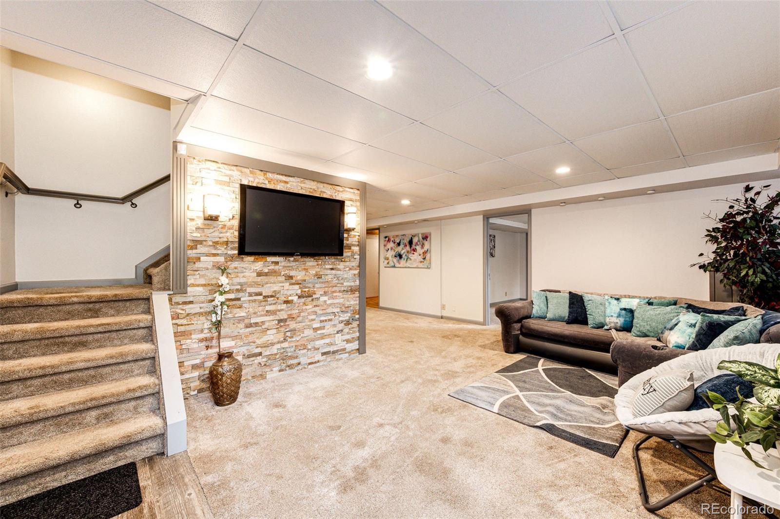 MLS Image #26 for 530  windmill road,castle rock, Colorado