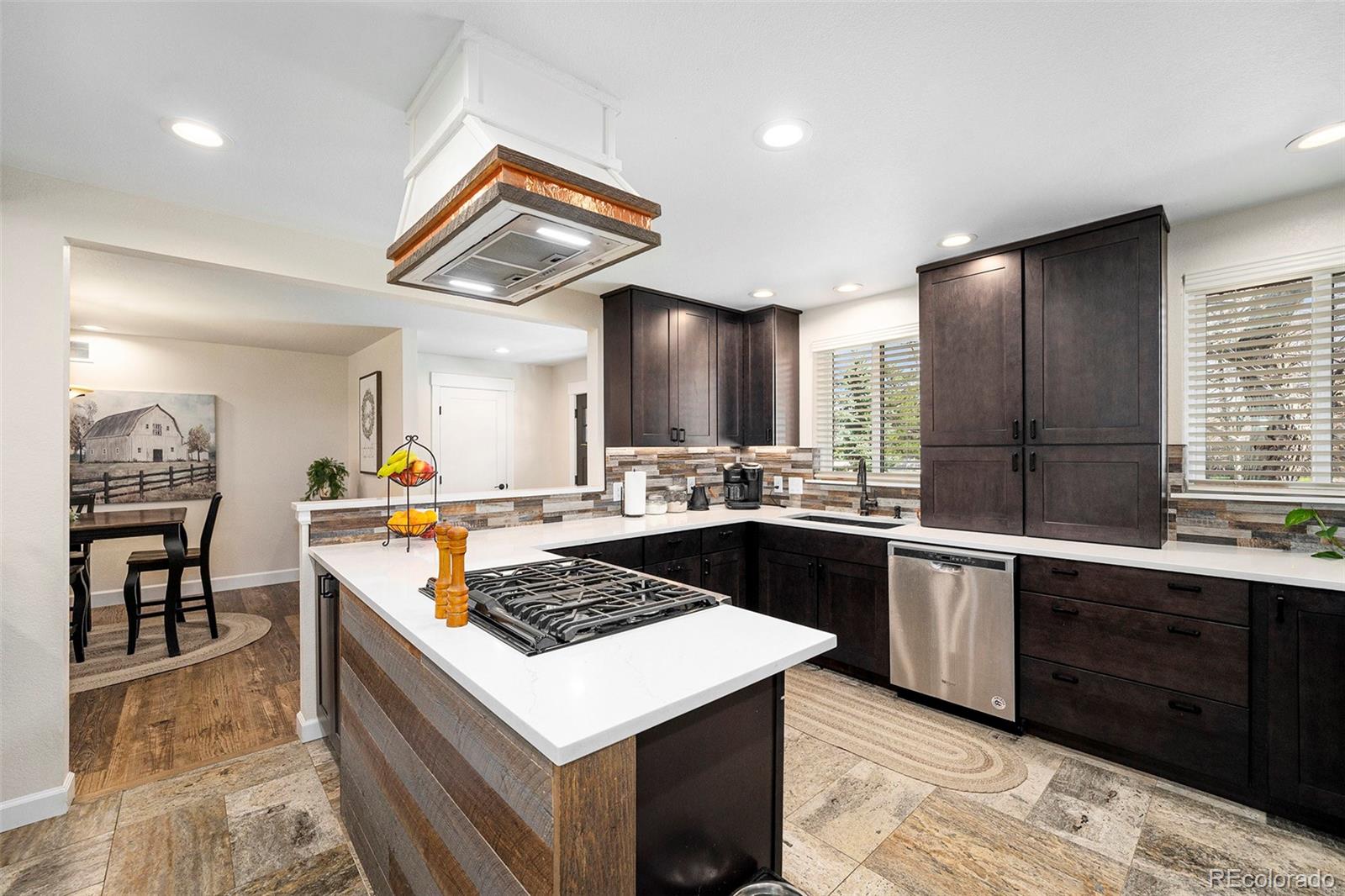 MLS Image #19 for 10601 w 78th avenue,arvada, Colorado