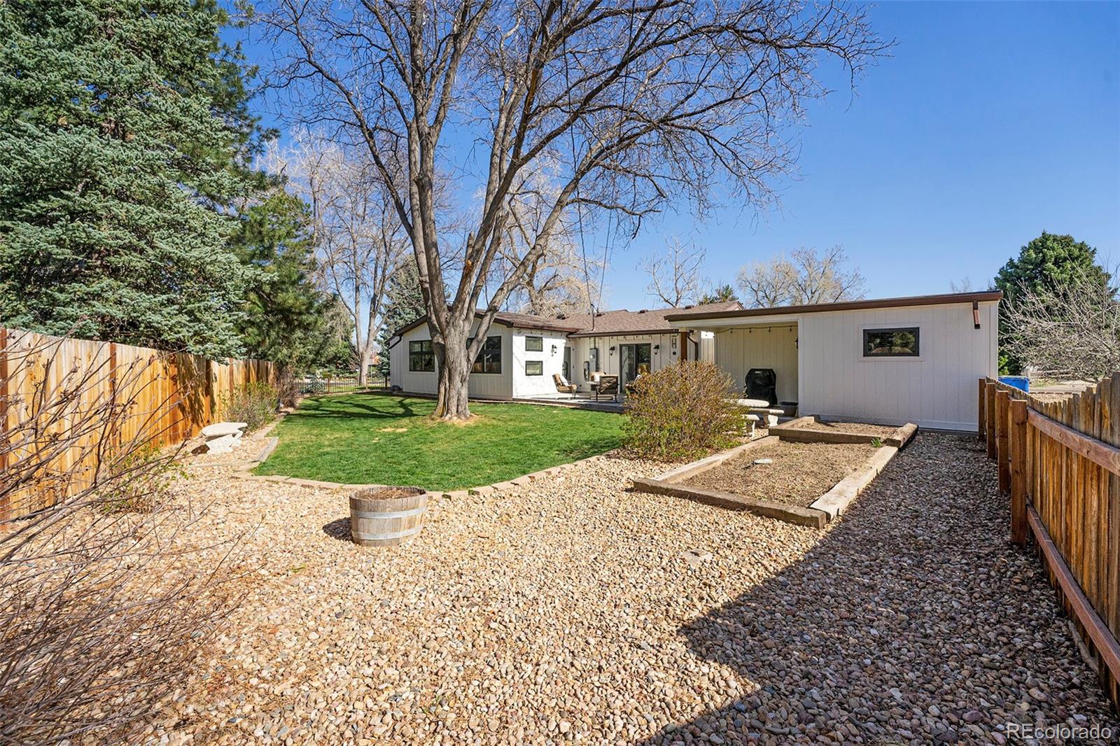 MLS Image #23 for 10601 w 78th avenue,arvada, Colorado