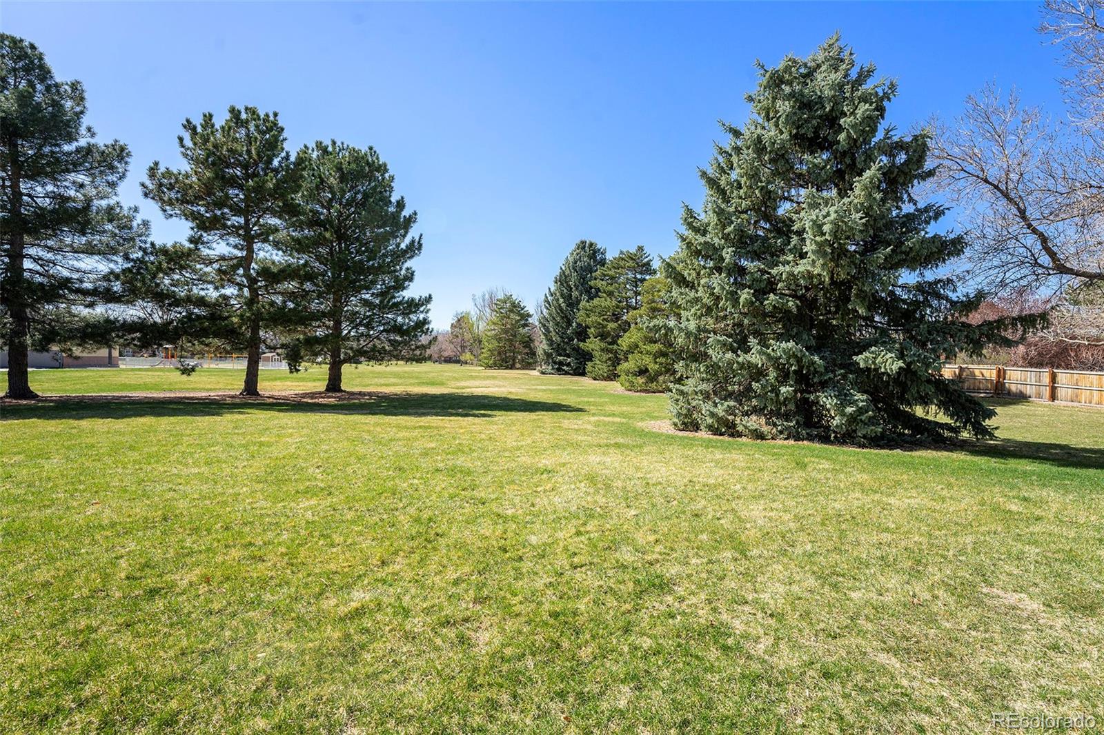 MLS Image #26 for 10601 w 78th avenue,arvada, Colorado