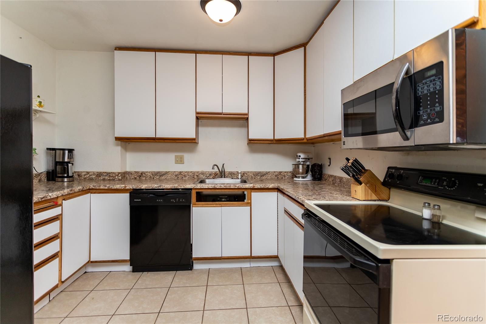 MLS Image #12 for 5034  sonata drive,colorado springs, Colorado
