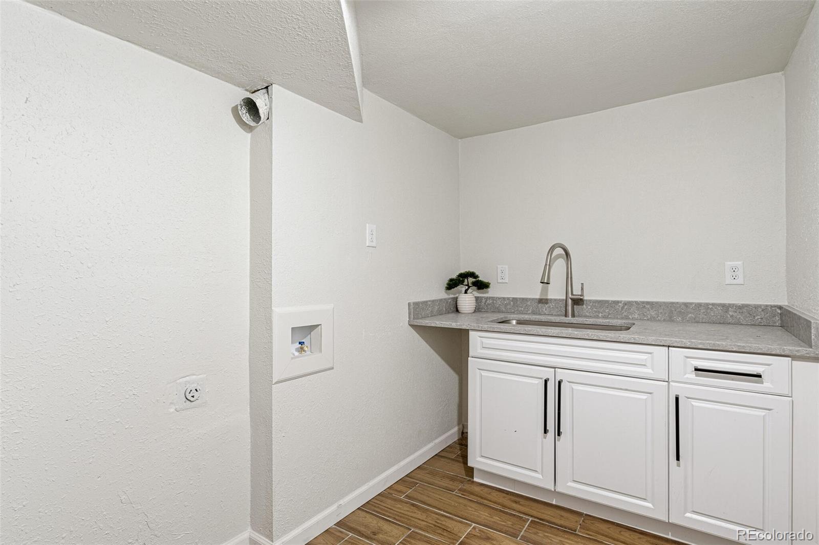 MLS Image #28 for 8481  clarkson street,denver, Colorado