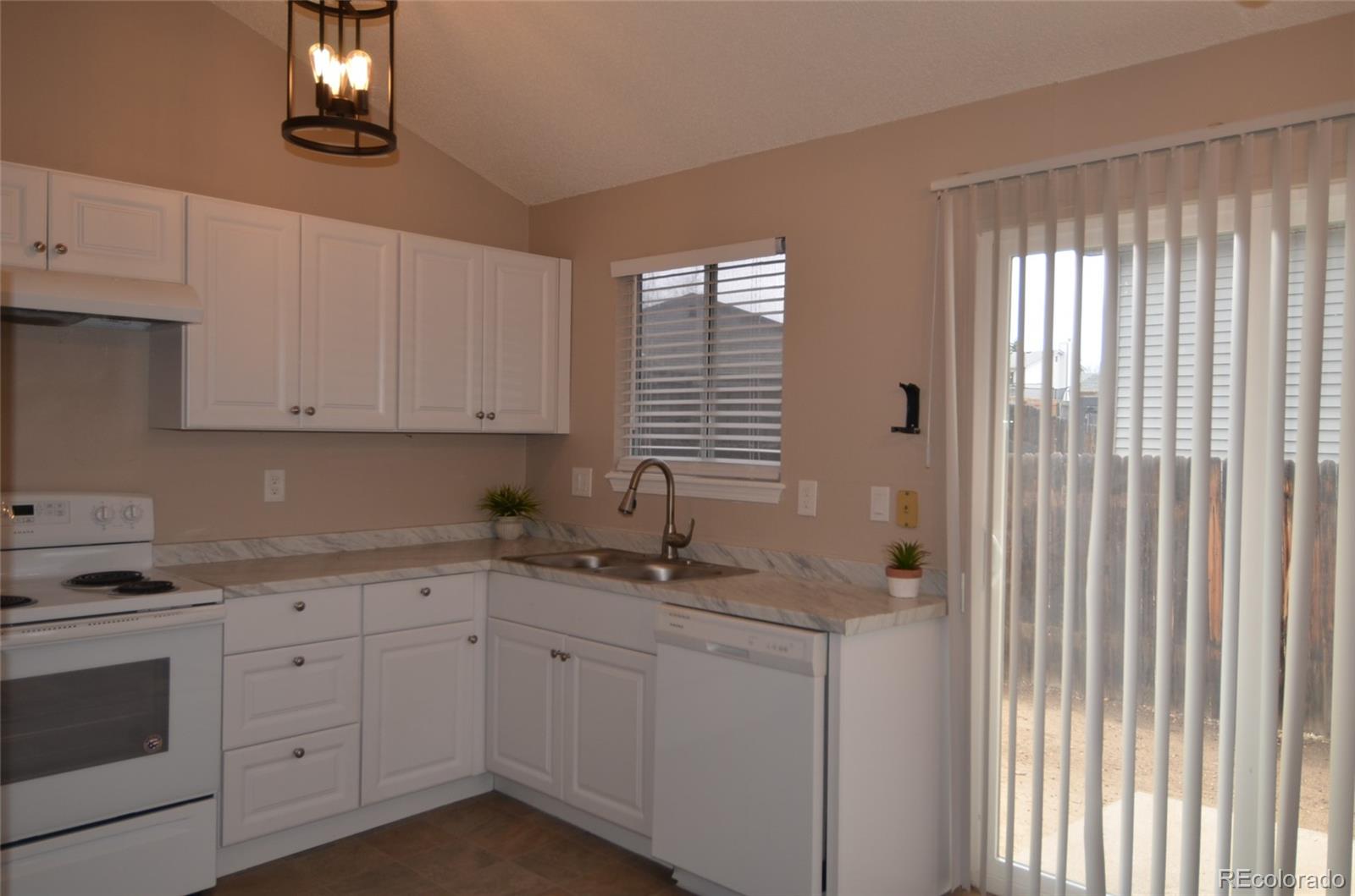 MLS Image #3 for 17478 e whitaker drive,aurora, Colorado