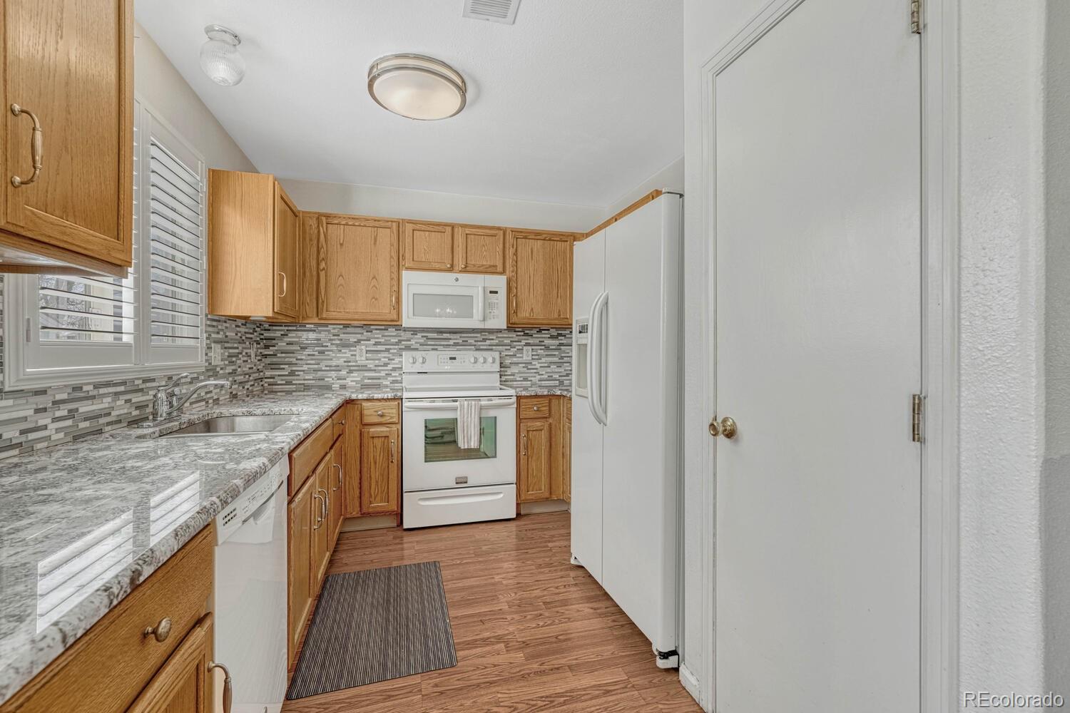 MLS Image #11 for 5160  hannibal street,denver, Colorado