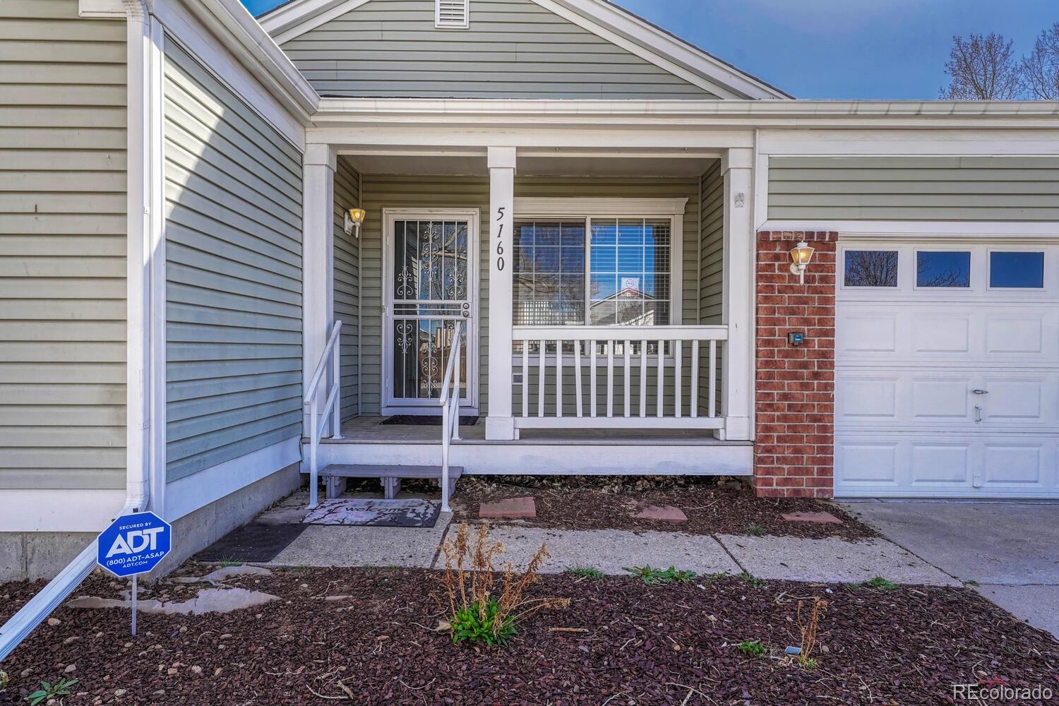 MLS Image #3 for 5160  hannibal street,denver, Colorado